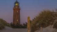 沙滩灯塔图片