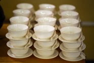 白色陶瓷碗图片
