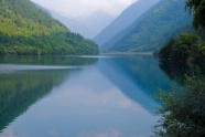 湖泊山水风景图片