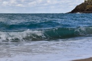 海岸涨潮海浪图片