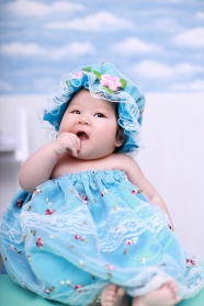 亚洲可爱女宝宝图片