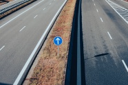 高速公路道路标志图片