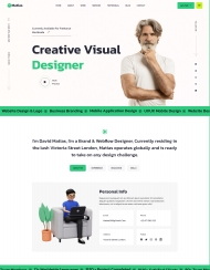 创意视觉设计师个人简历网页模板