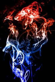 高清红蓝烟状图片下载