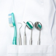 牙齿医疗工具图片下载