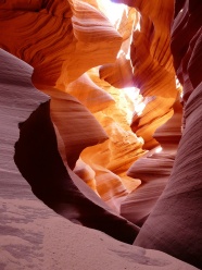 美丽的羚羊峡谷图片