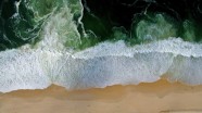 海岸潮水沙滩图片