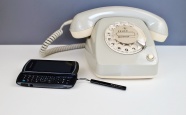 老式座机电话图片