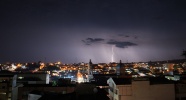 亚美尼亚城市夜景图片