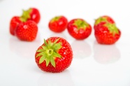 鲜嫩诱人草莓图片