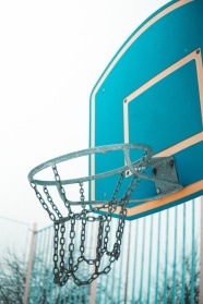 蓝色篮板篮筐图片