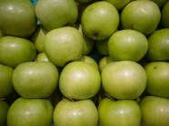 绿苹果堆叠图片