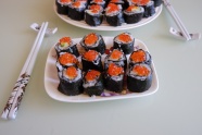 美味鱼子寿司图片