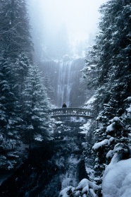 冬季山水雪景图片