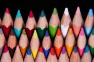 彩色铅笔笔尖特写图片