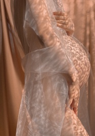 大肚子朦胧孕妇照写真图片