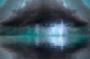 湖面雷暴闪电图片