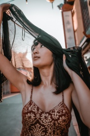 东方现代性感美女图片