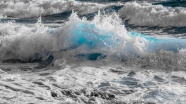 翻腾海洋巨浪图片