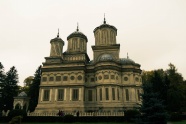 罗麦尼亚修道院建筑图片