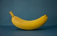 一根黄色香蕉素材图片