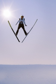 高空双板滑雪图片