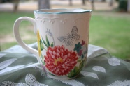 复古陶瓷茶杯图片