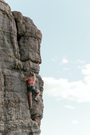 女人攀岩图片
