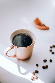 早晨一杯热咖啡图片