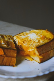 烤奶酪吐司面包图片