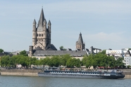 莱茵河城市图片