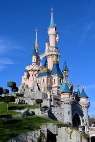 迪士尼乐园童话城堡图片