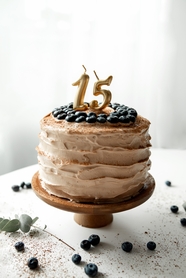 15岁生日快乐蛋糕图片