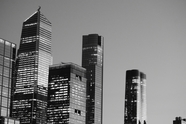 摩天大楼黑白建筑摄影图片