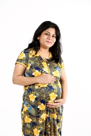 印度孕妇美女写真图片