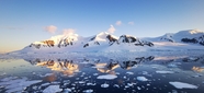 南极洲冰河雪山风景图片