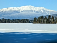 寒冬雪地树林山川风景图片