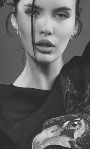 时尚欧美黑白人像艺术美女写真图片