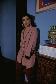 欧美时尚成熟美女人体艺术写真图片