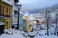 冬季挪威城市雪景图片