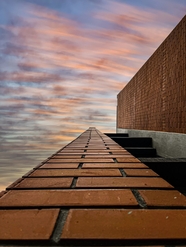 黄昏现代建筑局部摄影图片