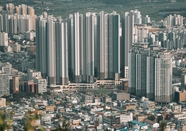 现代化大都市高楼大厦建筑群图片
