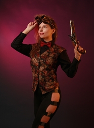 复古蒸汽朋克风格cosplay持枪美女图片