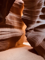 羚羊峡谷岩石峭壁摄影图片