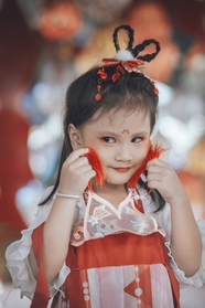 亚洲小女孩古风造型写真摄影图片