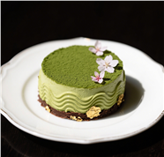 绿色抹茶小蛋糕图片